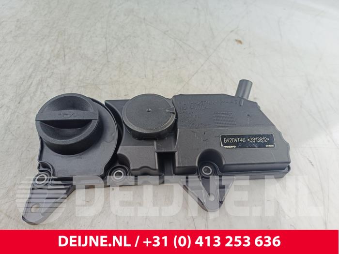 Gebrauchte Ventildeckel Volvo V60 II (ZW) 2.0 T6 16V Twin Engine Preis € 65,00 Margenregelung angeboten von van Deijne Onderdelen Uden B.V.
