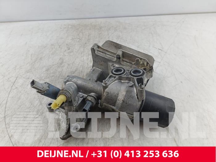 Gebrauchte Ölfiltergehäuse Renault Trafic (1FL/2FL/3FL/4FL) 2.0 dCi 16V 120 Preis € 145,20 Mit Mehrwertsteuer angeboten von van Deijne Onderdelen Uden B.V.