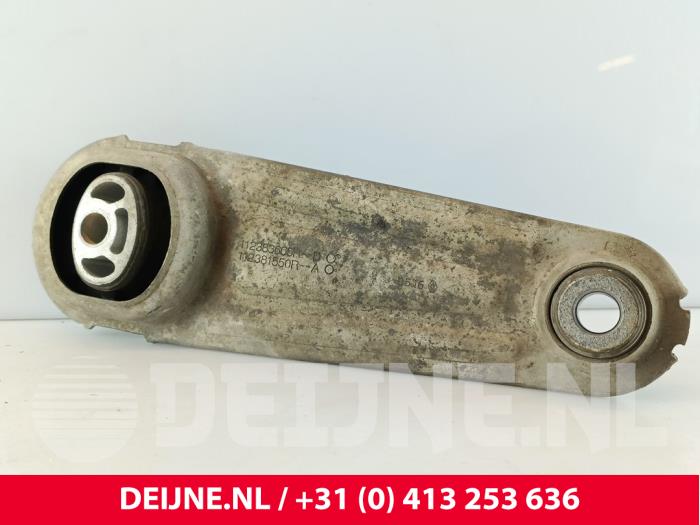 Usagé Support moteur Mercedes Citan (415.6) 1.5 109 CDI Prix € 18,15 Prix TTC proposé par van Deijne Onderdelen Uden B.V.