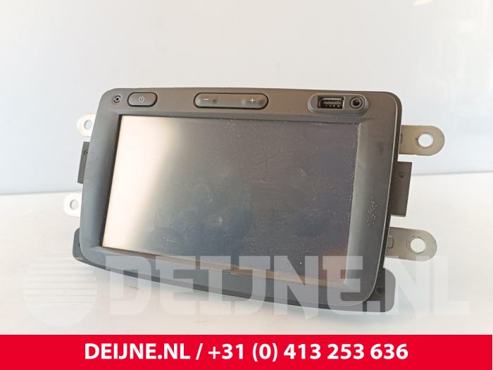 Begagnade Radio Opel Vivaro 1.6 CDTI 115 Pris € 326,70 Inklusive moms erbjuds av van Deijne Onderdelen Uden B.V.