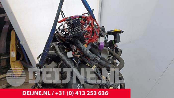 Motor van een Renault Master III (FV) 2.3 dCi 135 16V FWD 2024