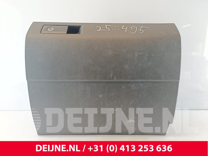 Begagnade Handskfack Volkswagen Caddy IV 2.0 TDI 102 Pris € 54,45 Inklusive moms erbjuds av van Deijne Onderdelen Uden B.V.