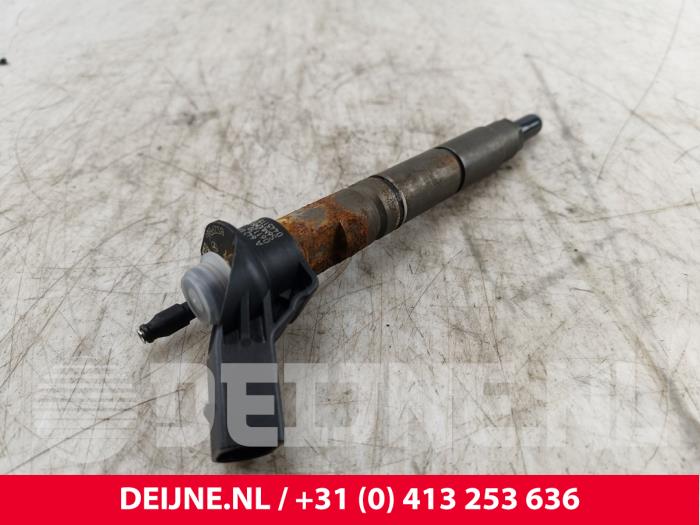 Usagé Injecteurs Mercedes Sprinter 3t (906.71) 218 CDI 24V Prix € 60,50 Prix TTC proposé par van Deijne Onderdelen Uden B.V.