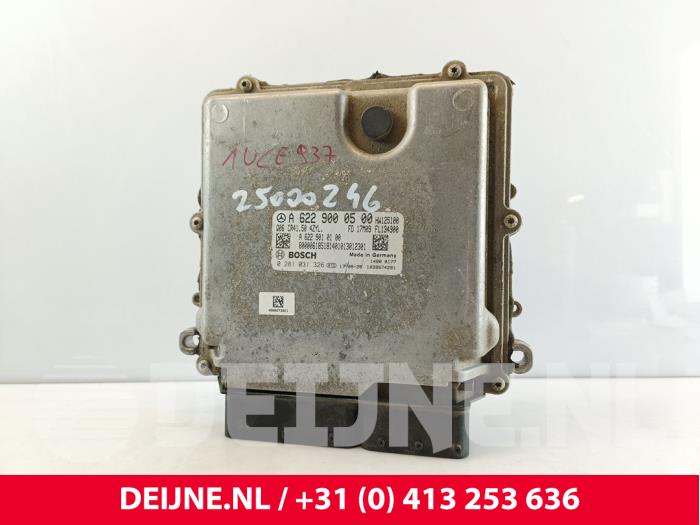 Used Engine management computer Mercedes Vito (447.6) 1.6 111 CDI 16V Price € 145,20 Inclusive VAT offered by van Deijne Onderdelen Uden B.V.