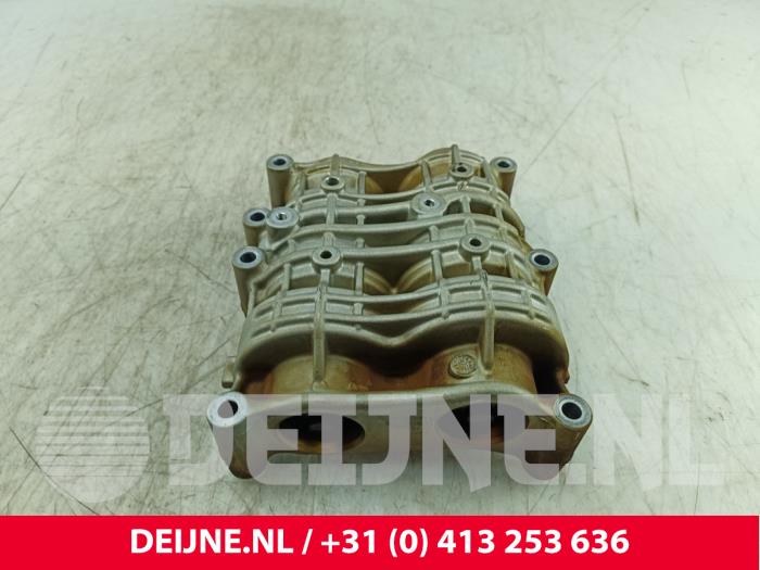 Używane Wal balansujacy Volvo S60 II (FS) 2.0 T3 16V Cena € 175,00 Procedura marży oferowane przez van Deijne Onderdelen Uden B.V.