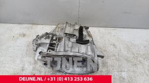 Getriebe van een Renault Master II (ED/HD/UD) 3.0 dCi 16V 140 2005