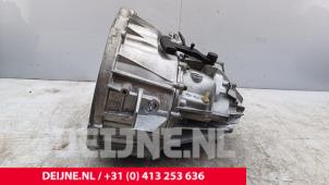 Getriebe van een Renault Master II (ED/HD/UD) 3.0 dCi 16V 140 2005