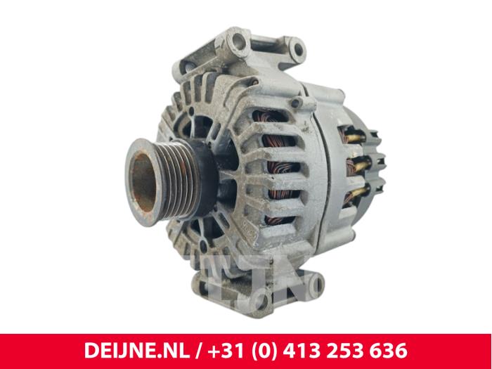 Begagnade Dynamo Mercedes Vito (447.6) 2.2 116 CDI 16V Pris € 90,75 Inklusive moms erbjuds av van Deijne Onderdelen Uden B.V.