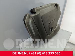 Abdeckblech Motor van een Volvo V50 (MW) 2.4 D5 20V 2009