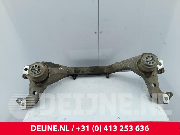 Used Engine mount Porsche Cayenne (9PA) 3.2 V6 24V Price € 90,00 Margin scheme offered by van Deijne Onderdelen Uden B.V.