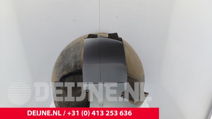 Używane Nadkole Volvo S80 (KV/P80JU) Cena € 20,00 Procedura marży oferowane przez van Deijne Onderdelen Uden B.V.