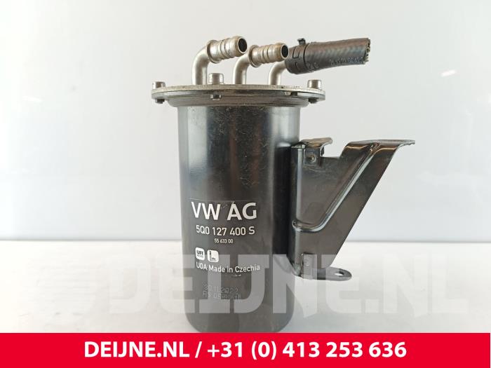 Begagnade Bränslefilterhus Volkswagen Caddy Cargo V (SBA/SBH) 2.0 TDI BlueMotionTechnology Pris € 60,50 Inklusive moms erbjuds av van Deijne Onderdelen Uden B.V.