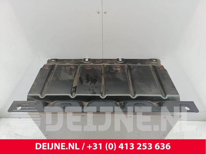 Begagnade Hasplåt Mercedes eSprinter 3,5t (907.6/910.6) 314 Pris € 84,70 Inklusive moms erbjuds av van Deijne Onderdelen Uden B.V.