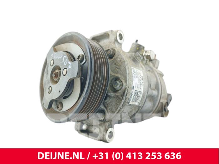 Usagé Compresseur de clim Volkswagen Transporter T6 2.0 TDI 150 Prix € 90,75 Prix TTC proposé par van Deijne Onderdelen Uden B.V.