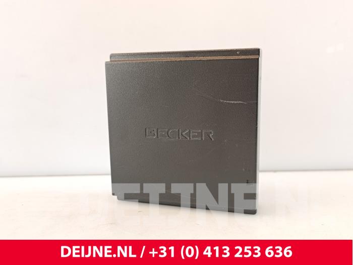 Usagé Module navigation Mercedes Vito (447.6) 2.2 116 CDI 16V Prix € 127,05 Prix TTC proposé par van Deijne Onderdelen Uden B.V.