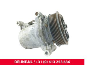 Pompe clim d'un Opel Vivaro 2.0 CDTI 122 2020