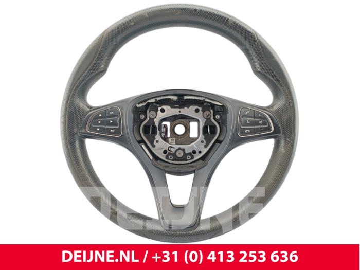 Używane Kierownica Mercedes Vito (447.6) 2.2 114 CDI 16V Cena € 145,20 Z VAT oferowane przez van Deijne Onderdelen Uden B.V.