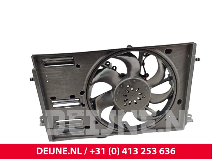 Nowe Wentylator Renault Kangoo Cena € 202,07 Z VAT oferowane przez van Deijne Onderdelen Uden B.V.