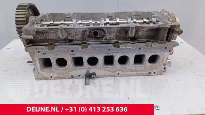 Gebrauchte Zylinderkopf Volkswagen Crafter (SY) 2.0 TDI FWD Preis € 1.694,00 Mit Mehrwertsteuer angeboten von van Deijne Onderdelen Uden B.V.
