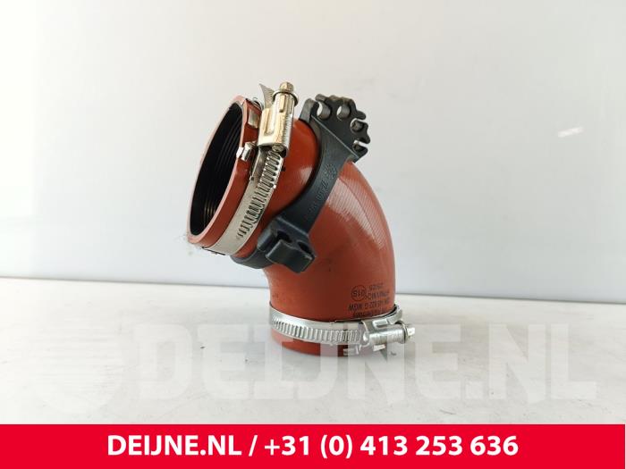 Gebrauchte Intercooler Schlauch Volkswagen Crafter (SY) Preis € 84,70 Mit Mehrwertsteuer angeboten von van Deijne Onderdelen Uden B.V.