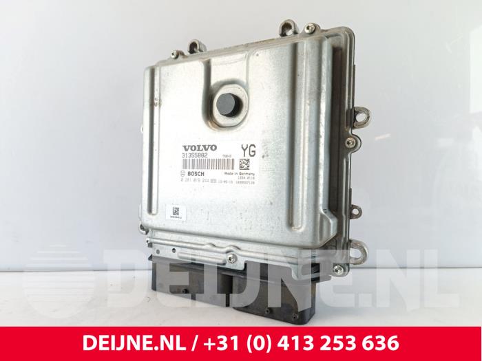 Used Engine management computer Volvo V60 I (FW/GW) 2.4 D6 20V Plug-in Hybrid AWD Price € 30,00 Margin scheme offered by van Deijne Onderdelen Uden B.V.