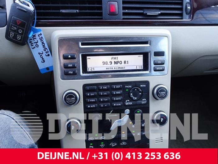 Begagnade Värmekontrollpanel Volvo XC70 (BZ) 2.4 D5 20V AWD Pris € 75,00 Marginaltabell erbjuds av van Deijne Onderdelen Uden B.V.