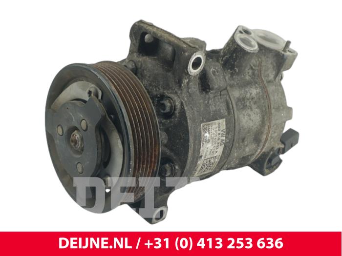 Usagé Pompe clim MAN TGE 2.0 TDI Prix € 211,75 Prix TTC proposé par van Deijne Onderdelen Uden B.V.