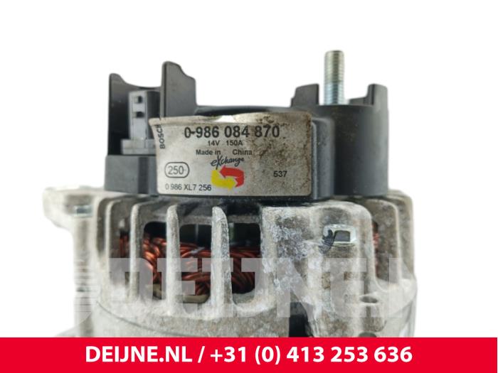 Dynamo från en Mercedes-Benz Citan (415.6) 1.5 108 CDI Euro 6 2017