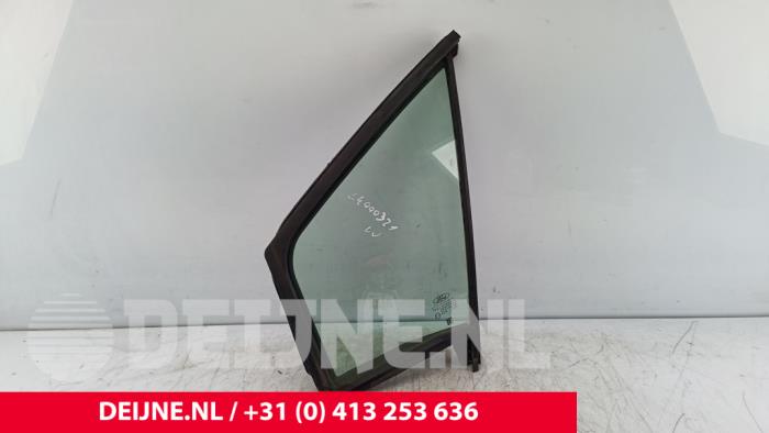 Usados Ventanilla triangular izquierda delante Ford Transit Connect (PJ2) 1.5 EcoBlue Precio € 96,80 IVA incluido ofrecido por van Deijne Onderdelen Uden B.V.