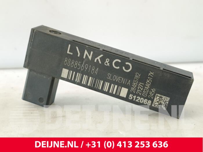 Używane Keyless Entry-Antena Lynk &amp; Co 01 1.5 PHEV Cena € 18,15 Z VAT oferowane przez van Deijne Onderdelen Uden B.V.