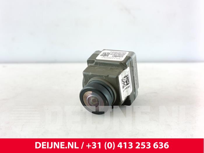 Begagnade Backkamera Volvo C40 Recharge (XK) Recharge Twin 78 kWh Pris € 145,20 Inklusive moms erbjuds av van Deijne Onderdelen Uden B.V.