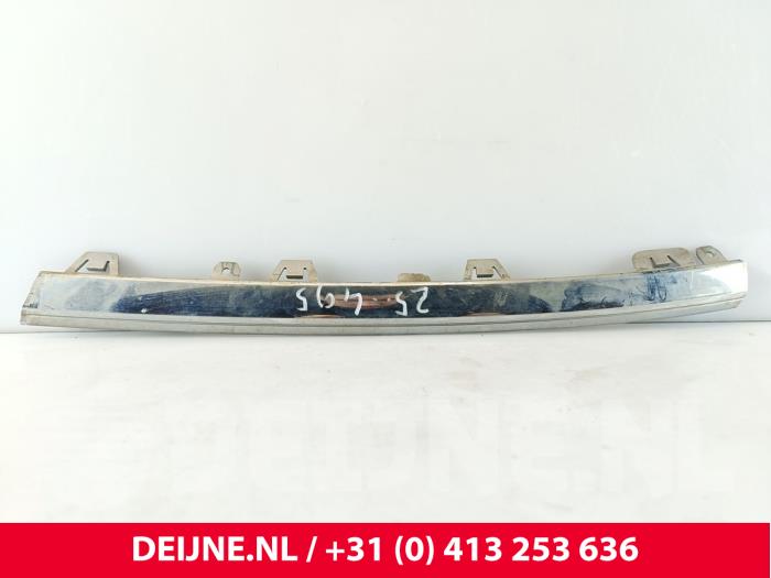 Używane Listwa ozdobna Volkswagen Caddy IV 2.0 TDI 102 Cena € 18,15 Z VAT oferowane przez van Deijne Onderdelen Uden B.V.