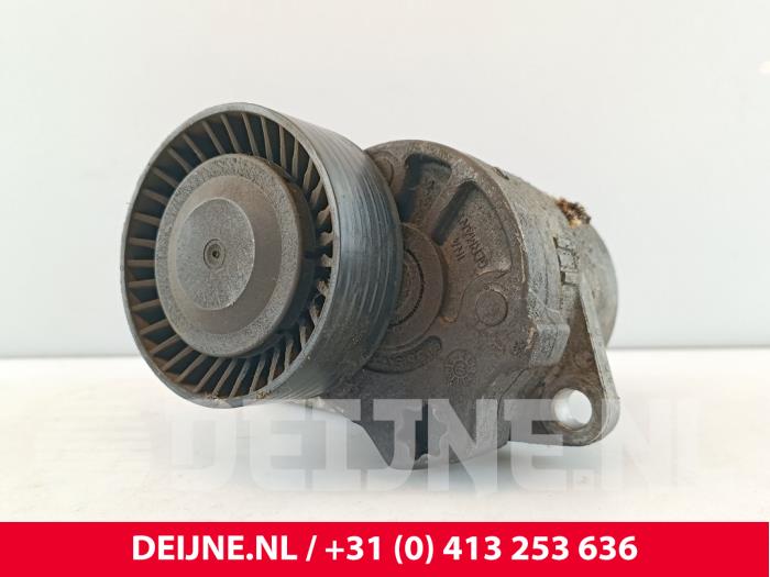 Usados Rodillo tensor correa múltiple Volvo S60 I (RS/HV) 2.4 20V 140 Precio € 25,00 Norma de margen ofrecido por van Deijne Onderdelen Uden B.V.
