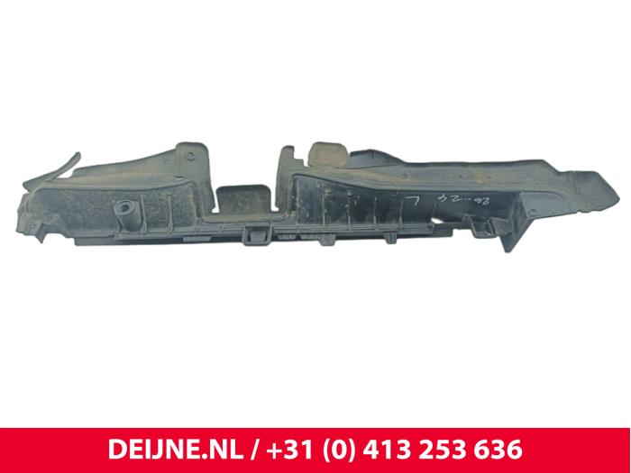 Używane Parawan Mercedes eVito (447.6) 41/60/66 kWh Cena € 12,10 Z VAT oferowane przez van Deijne Onderdelen Uden B.V.