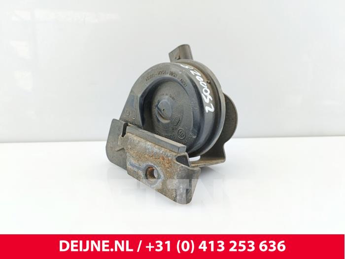 Używane Klakson Porsche Cayenne II (92A) 3.0 D V6 24V Cena € 40,00 Procedura marży oferowane przez van Deijne Onderdelen Uden B.V.