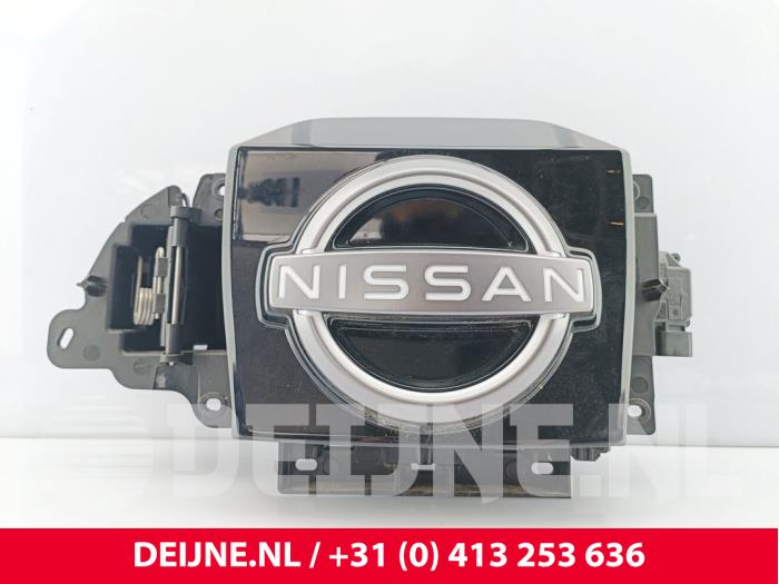 Gebrauchte Tankklappe Nissan Townstar 44 kWh Preis € 181,50 Mit Mehrwertsteuer angeboten von van Deijne Onderdelen Uden B.V.