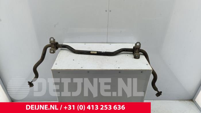 Używane Stabilizator przód Mercedes Sprinter 3t (910.6) 211 CDI 2.1 D FWD Cena € 187,55 Z VAT oferowane przez van Deijne Onderdelen Uden B.V.