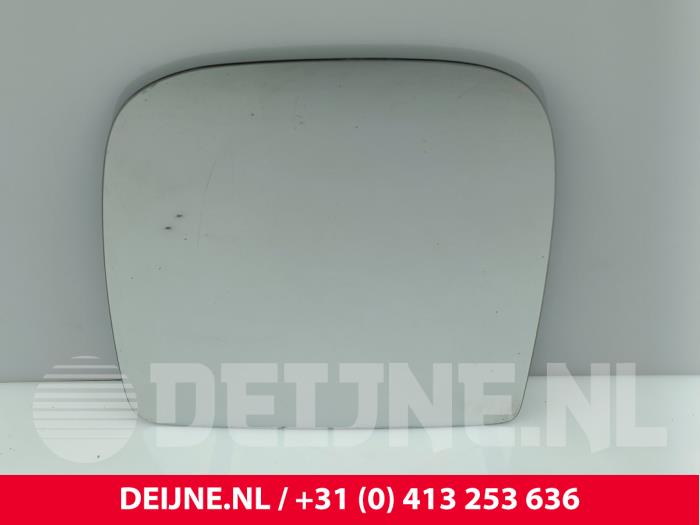 Używane Szyba lusterka lewego Iveco New Daily IV 35C18V, 35C18V/P, 35S18V, 35S18V/P Cena € 42,35 Z VAT oferowane przez van Deijne Onderdelen Uden B.V.