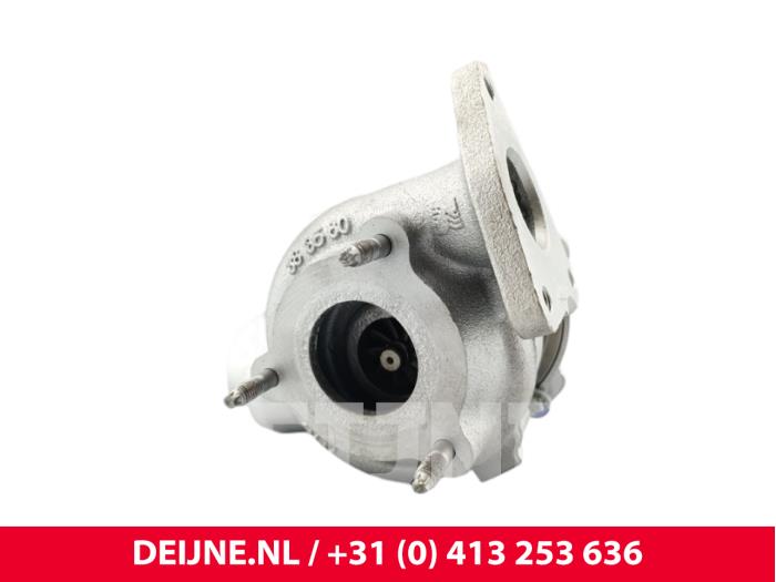 Używane Turbo Mercedes Vito Cena € 514,25 Z VAT oferowane przez van Deijne Onderdelen Uden B.V.
