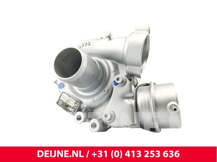 Używane Turbo Mercedes Vito (447.6) 1.6 111 CDI 16V Cena € 514,25 Z VAT oferowane przez van Deijne Onderdelen Uden B.V.