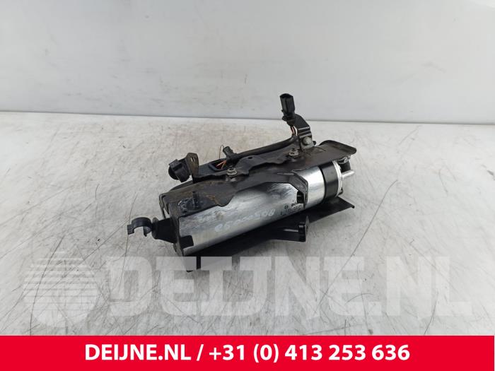 Gebrauchte Kraftstofffilter Volkswagen Transporter T5 2.0 TDI DRF Preis € 48,40 Mit Mehrwertsteuer angeboten von van Deijne Onderdelen Uden B.V.