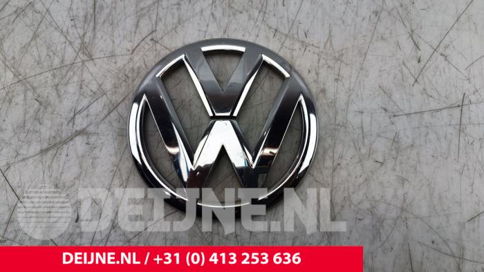 Używane Emblemat Volkswagen Transporter Cena € 30,25 Z VAT oferowane przez van Deijne Onderdelen Uden B.V.