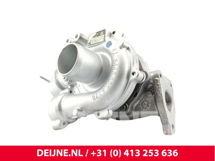 Używane Turbo Opel Vivaro 1.6 CDTI 90 Cena € 514,25 Z VAT oferowane przez van Deijne Onderdelen Uden B.V.