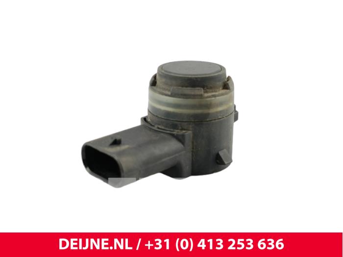 Usados Sensor PDC MAN TGE 2.0 TDI Precio € 54,45 IVA incluido ofrecido por van Deijne Onderdelen Uden B.V.