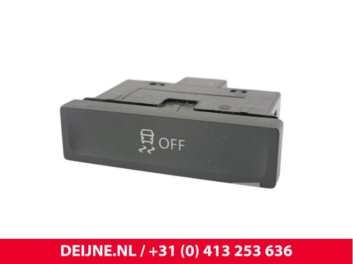 Używane Przelacznik ESP MAN TGE 2.0 TDI Cena € 12,10 Z VAT oferowane przez van Deijne Onderdelen Uden B.V.