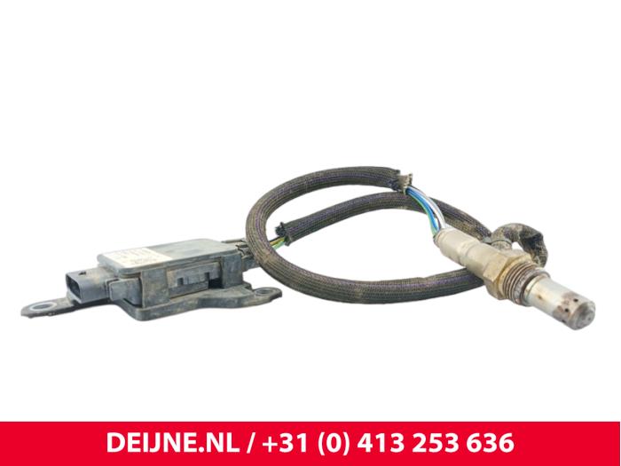 Begagnade NOx-sensor Opel Combo Cargo 1.5 CDTI 100 Pris € 90,75 Inklusive moms erbjuds av van Deijne Onderdelen Uden B.V.