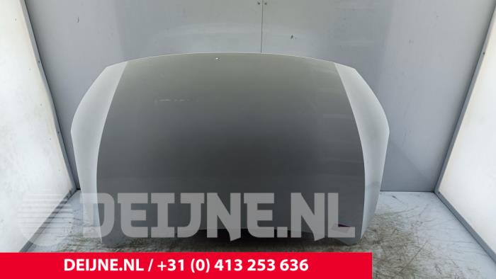 Używane Maska MG ZS EV Long Range 70 kWh Cena € 1.089,00 Z VAT oferowane przez van Deijne Onderdelen Uden B.V.