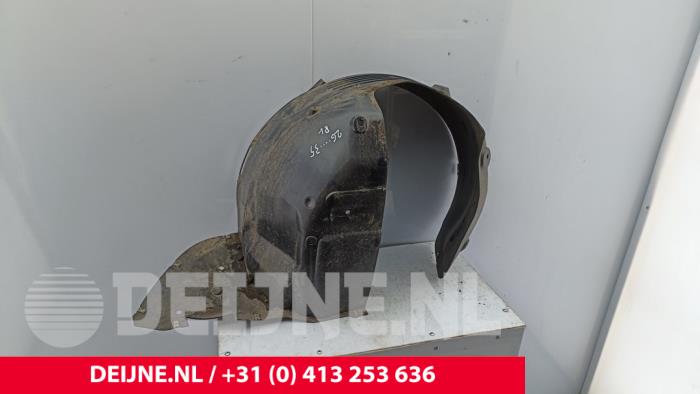 Używane Nadkole MG ZS EV Long Range 70 kWh Cena € 60,50 Z VAT oferowane przez van Deijne Onderdelen Uden B.V.