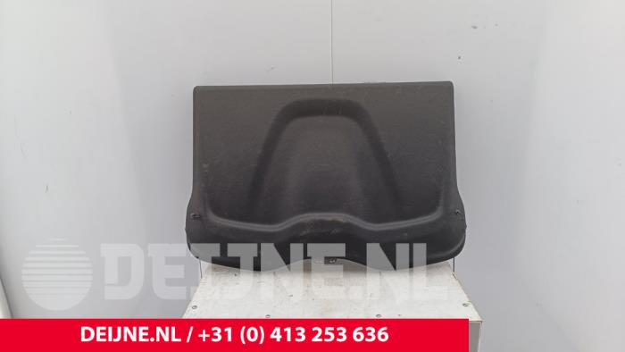 Begagnade Hatthylla Volvo V40 (MV) 1.6 D2 Pris € 45,00 Marginaltabell erbjuds av van Deijne Onderdelen Uden B.V.
