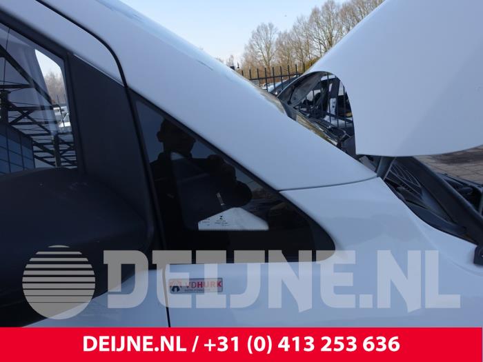 Usados Ventanilla triangular derecha delante Mercedes Vito (447.6) 1.7 110 CDI 16V Precio € 36,30 IVA incluido ofrecido por van Deijne Onderdelen Uden B.V.